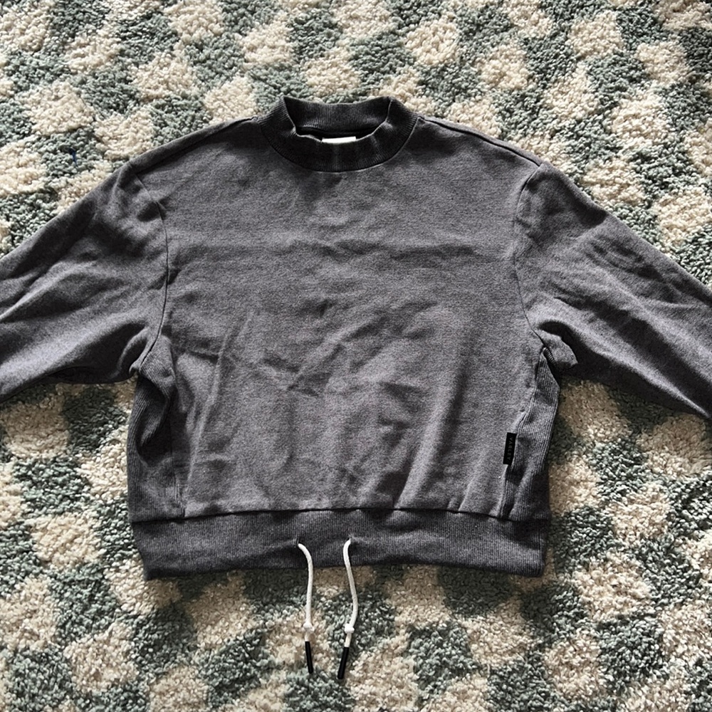 VARLEY high neck sweatshirt with tie bottom (XS)